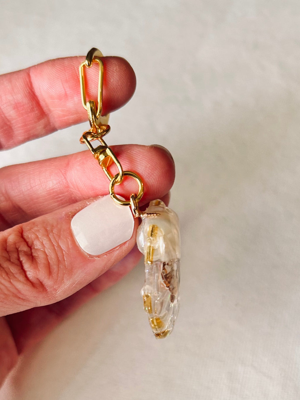 Handmade Beaded sparkle Shell Keychain Bag Charm by West Cove